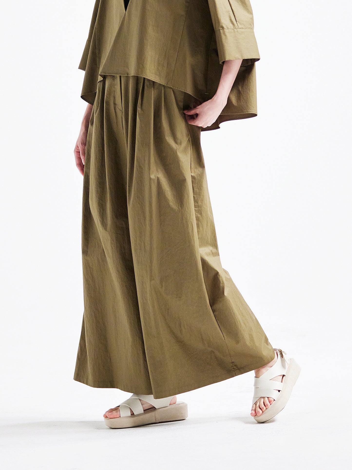 Pants Olive HA00061
