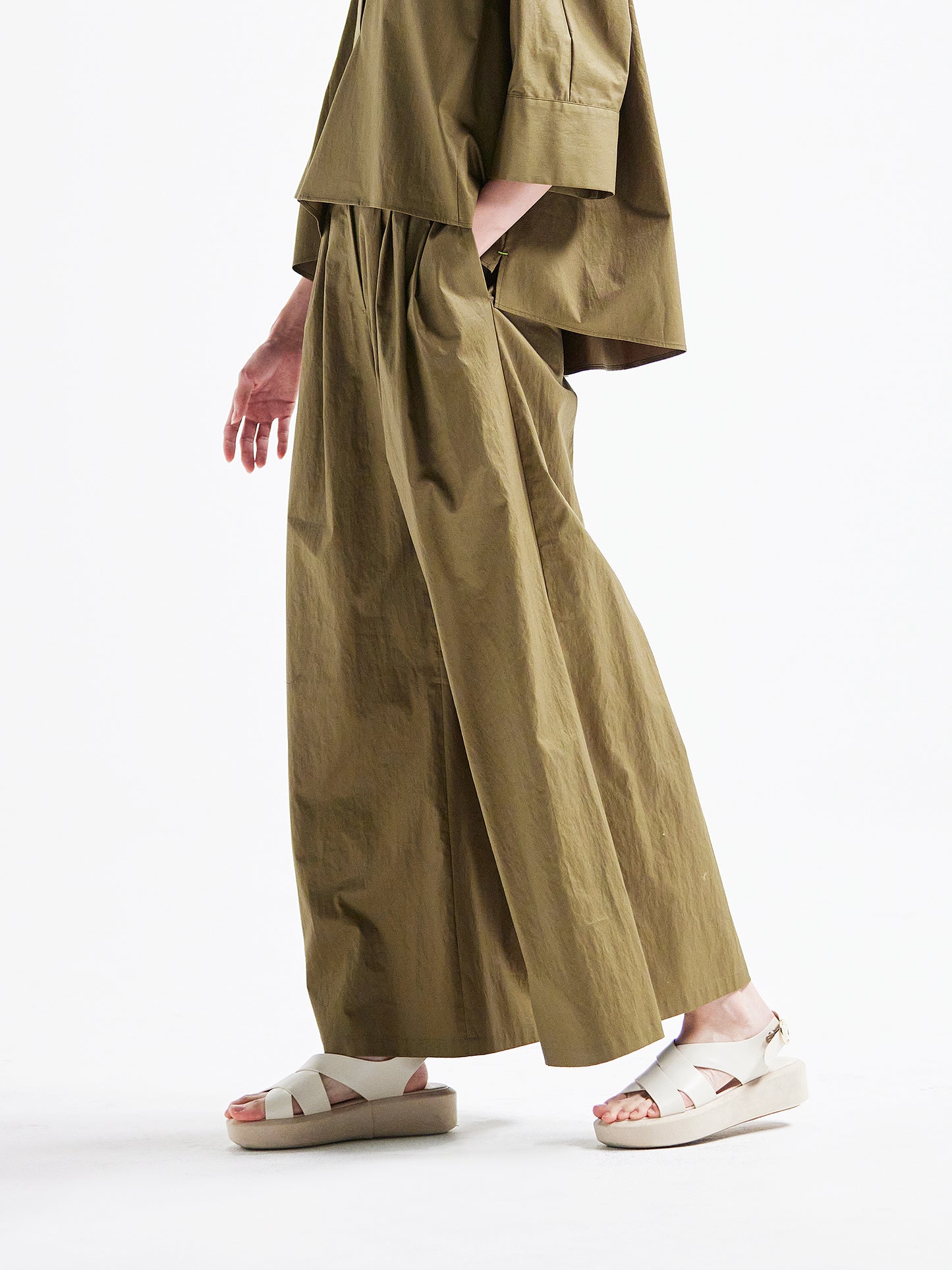 Pants Olive HA00061